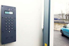 Pin pad access control installation by Bee Tee Alarms